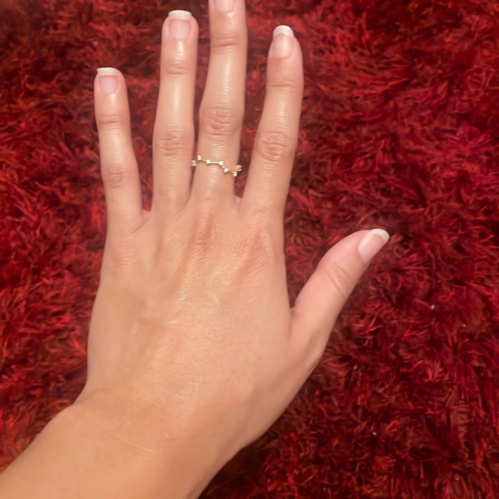 A consolation ring, it’s super gorgeous can be worn alone or with a pairing ring